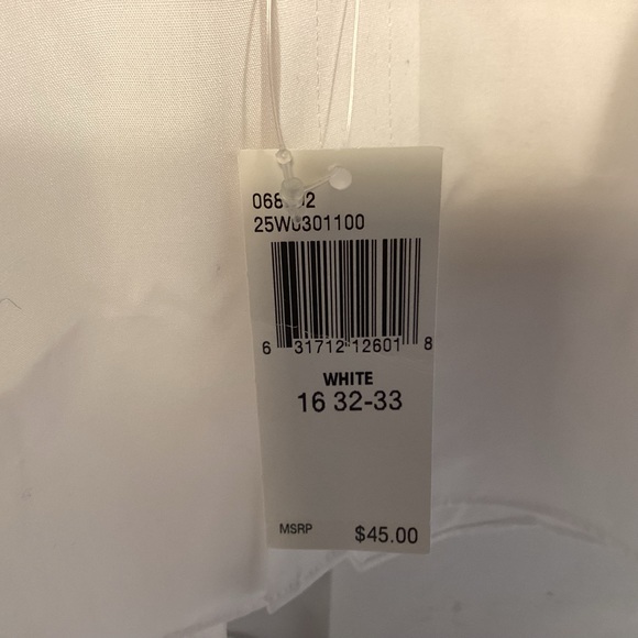 NWT Chaps Mens White Button Down shirt size large slim fit 16 32/33 - Picture 4 of 9